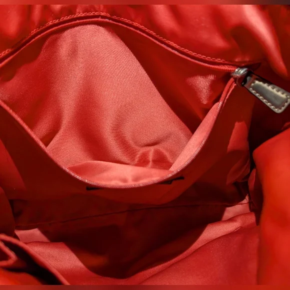 Coach Signature Canvas Tote Bag - Multicolor In Excellent Condition - Picture 9 of 13